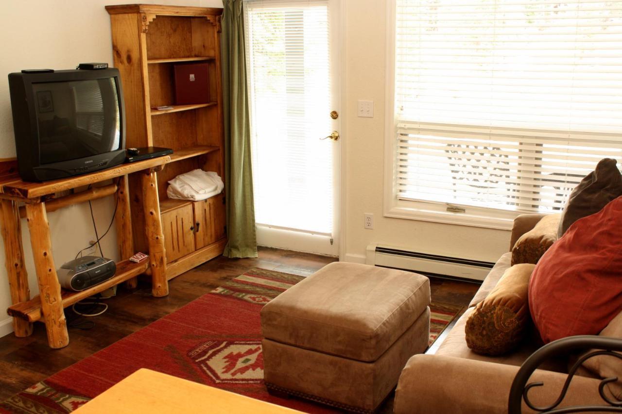 Pinecreek #I - 1 Bedroom - Close To Town - Shuttle To Slopes - Pool And Hot Tub Access 布雷肯里奇 外观 照片